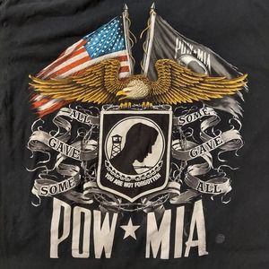 Graphic Shirt Mens Large Short Sleeve POW-MIA You Are Not Forgotten